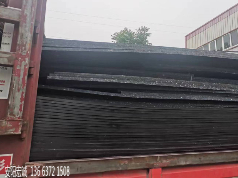 安陽(yáng)宏誠(chéng)：高密度聚乙烯板-自卸車車底滑板